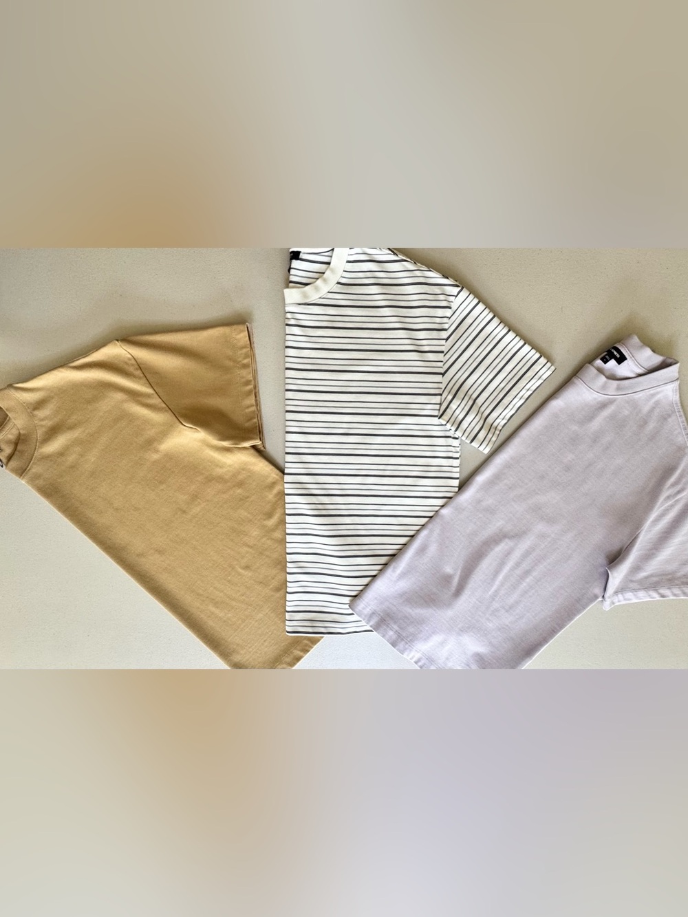 Express Cropped Tee Bundle Sz M 3pc Neutral Basic Boxy Minimalist Set